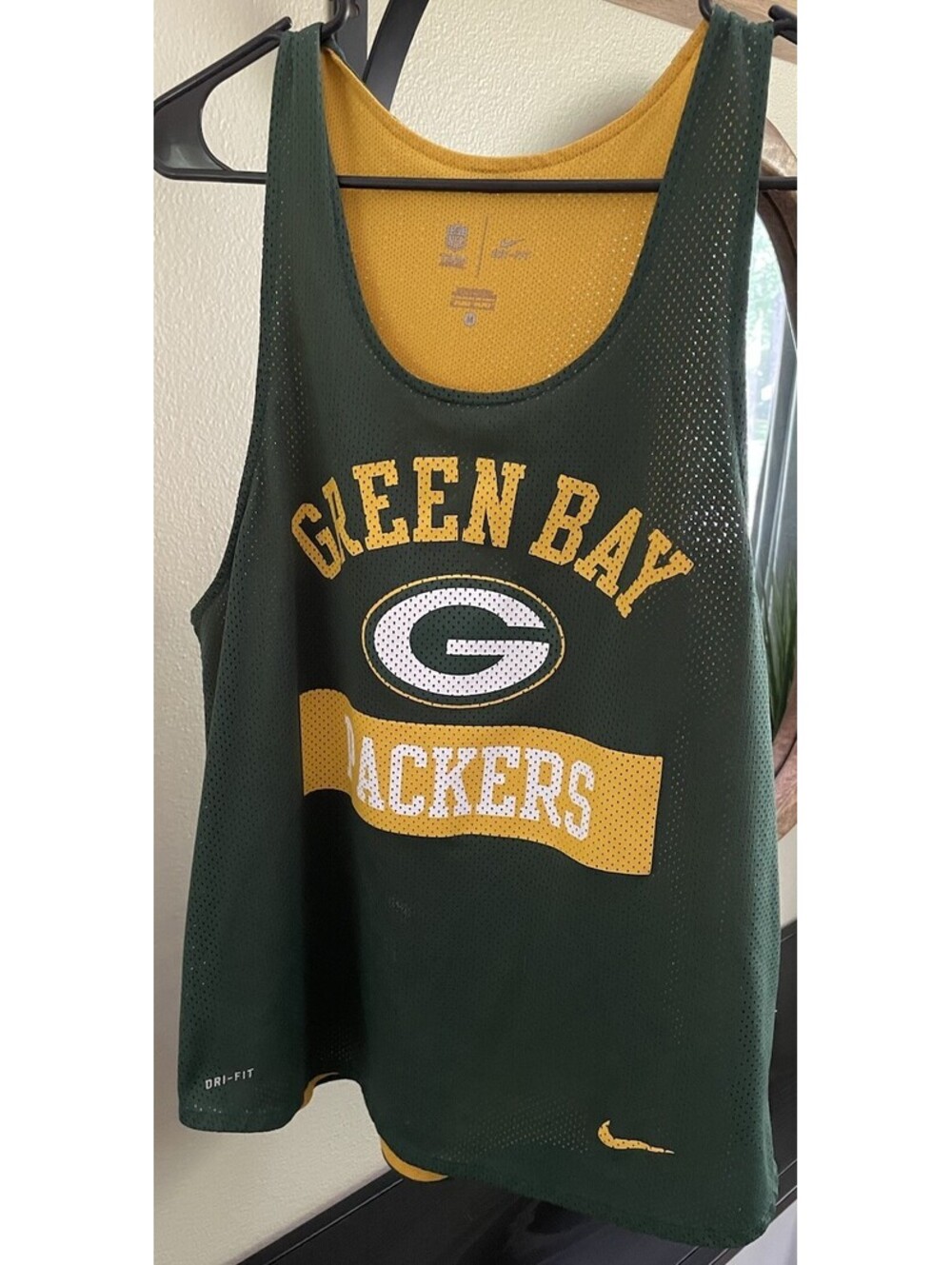 Women’s Nike Dri-Fit NFL Green Bay Packers Mesh Jersey Tank Top Size M